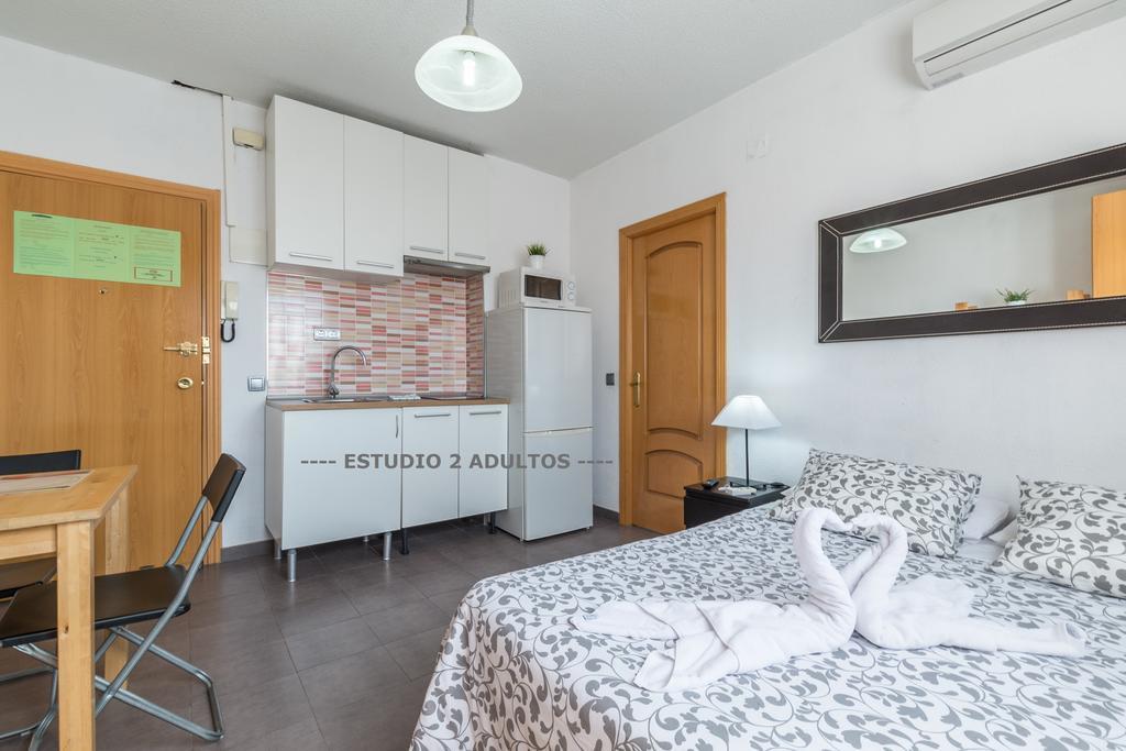 Apartamentos Arapiles Madrid Ngoại thất bức ảnh