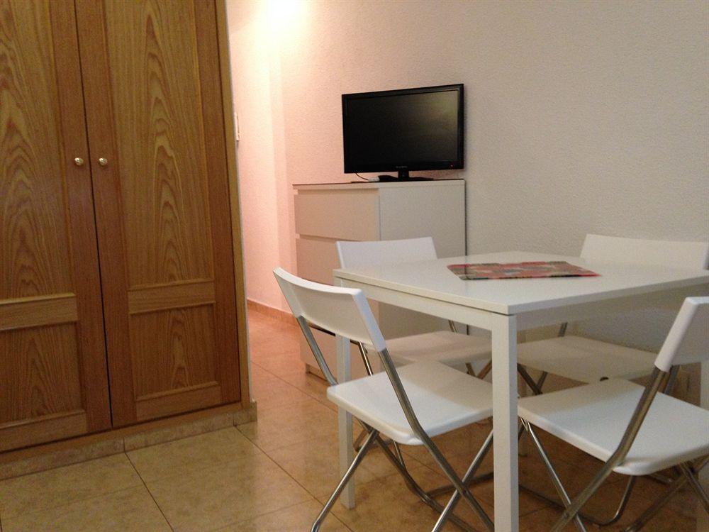 Apartamentos Arapiles Madrid Ngoại thất bức ảnh