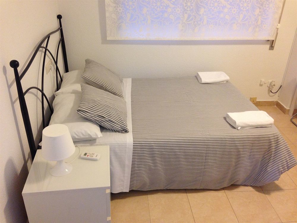 Apartamentos Arapiles Madrid Ngoại thất bức ảnh